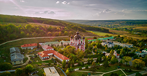 一(yi)價全含帝國(guo)輝煌:奧地利+捷克+匈牙利10晚12天